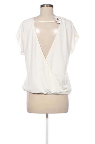 Damen Shirt Amisu, Größe S, Farbe Ecru, Preis € 3,99