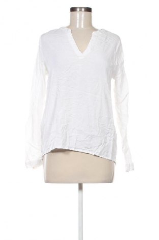 Damen Shirt Amisu, Größe XS, Farbe Weiß, Preis € 1,99