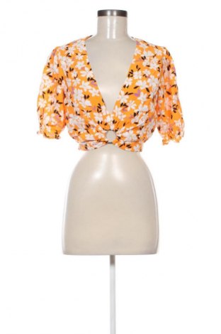 Damen Shirt Bershka, Größe M, Farbe Mehrfarbig, Preis 2,99 €