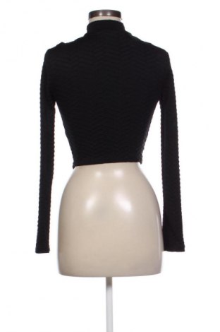 Damen Shirt Bershka, Größe S, Farbe Schwarz, Preis 15,29 €