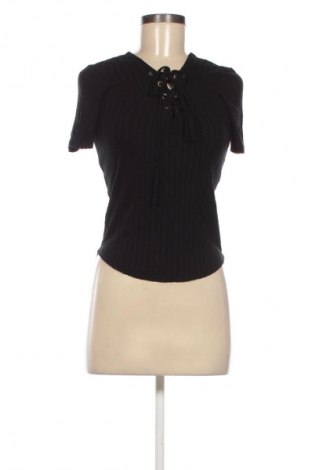 Női blúz ONLY, Méret XS, Szín Fekete, Ár 1 329 Ft