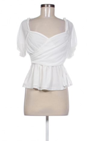 Bluzka damska Pretty Little Thing, Rozmiar S, Kolor Biały, Cena 20,99 zł