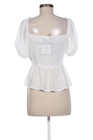 Bluzka damska Pretty Little Thing, Rozmiar S, Kolor Biały, Cena 20,99 zł