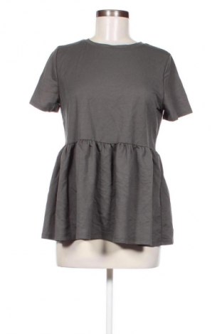 Дамска блуза Pull&Bear, Размер M, Цвят Зелен, Цена 2,55 €