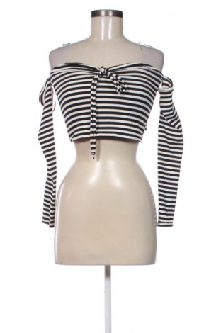 Дамска блуза Stradivarius, Размер L, Цвят Многоцветен, Цена 2,04 €