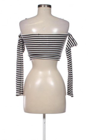 Дамска блуза Stradivarius, Размер L, Цвят Многоцветен, Цена 2,04 €