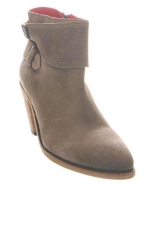 Dámské poltopánky Pastelle, Veľkosť 41, Farba Béžová, Cena  103,99 €