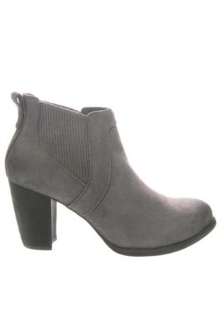 Dámské poltopánky UGG Australia, Veľkosť 41, Farba Sivá, Cena  198,65 €