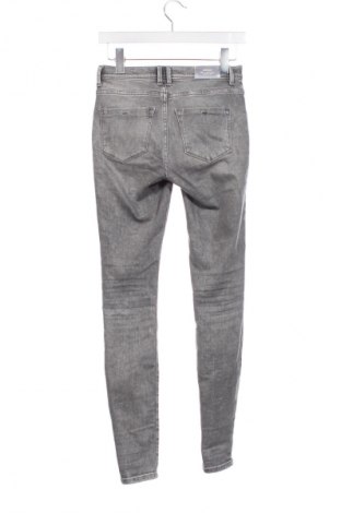 Dámske džínsy  ONLY, Veľkosť S, Farba Sivá, Cena  8,95 €