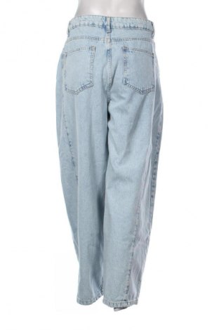 Γυναικείο Τζίν Trendyol, Μέγεθος L, Χρώμα Μπλέ, Τιμή 18,61 €