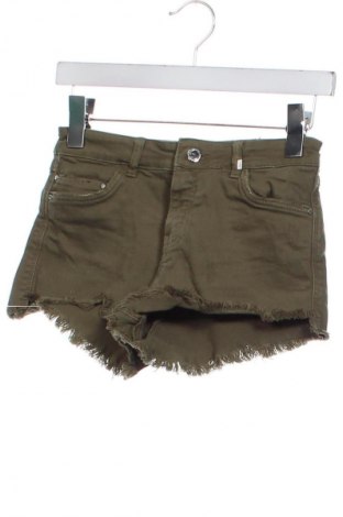 Damen Shorts Bershka, Größe XS, Farbe Grün, Preis € 3,99