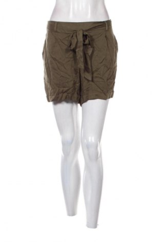 Γυναικείο κοντό παντελόνι Body Flirt, Μέγεθος XL, Χρώμα Πράσινο, Τιμή 2,99 €