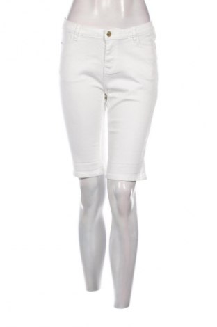 Дамски къс панталон Camaieu, Размер M, Цвят Бял, Цена 3,57 €