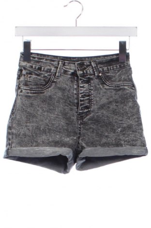 Дамски къс панталон Fb Sister, Размер XS, Цвят Черен, Цена 3,06 €