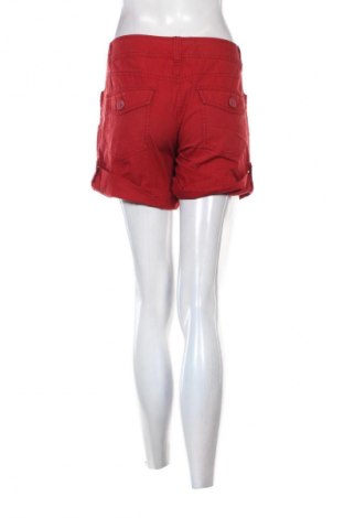 Dámské kraťasy  H&M, Velikost M, Barva Červená, Cena  79,00 Kč