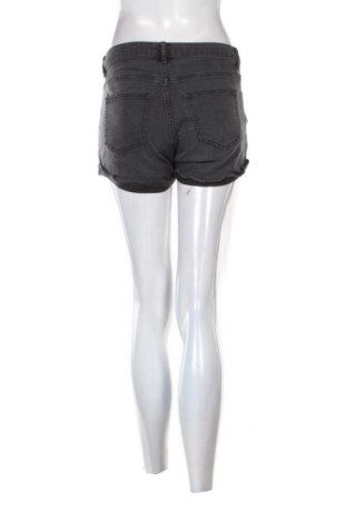 Dámské kraťasy  H&M, Velikost S, Barva Černá, Cena  197,00 Kč
