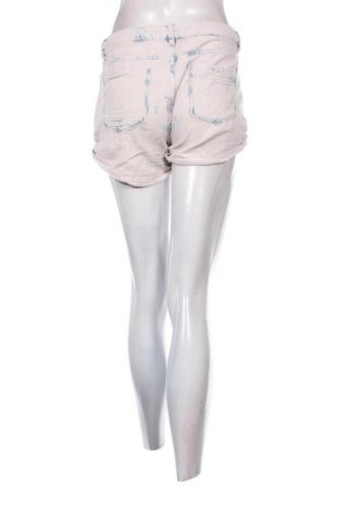 Дамски къс панталон Life In Progress, Размер M, Цвят Многоцветен, Цена 2,04 €