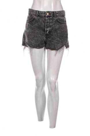 Pantaloni scurți de femei Mango, Mărime M, Culoare Negru, Preț 75,99 Lei