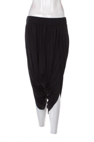 Damen Shorts New Laviva, Größe M, Farbe Schwarz, Preis 6,99 €