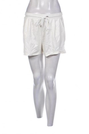 Pantaloni scurți de femei Pieces, Mărime L, Culoare Ecru, Preț 7,99 Lei