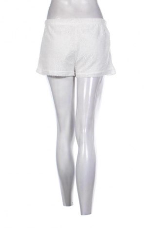 Дамски къс панталон Unbranded, Размер L, Цвят Бял, Цена 8,00 €