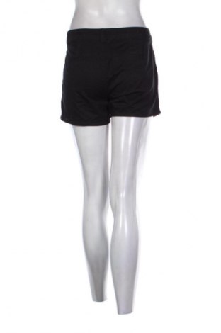 Damskie szorty Vero Moda, Rozmiar S, Kolor Czarny, Cena 21,99 zł