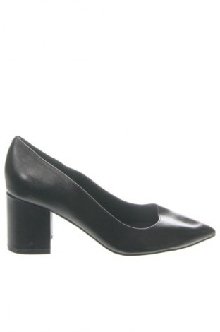 Obuwie damskie Nine West, Rozmiar 38, Kolor Czarny, Cena 193,99 zł, #133279650