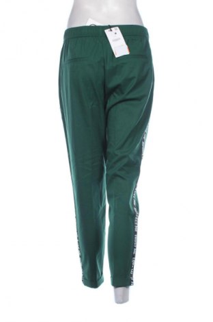 Dámské kalhoty  Bershka, Velikost S, Barva Zelená, Cena  190,00 Kč