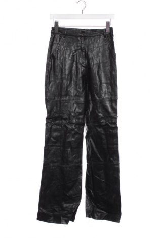 Γυναικείο παντελόνι FIRST, Μέγεθος XS, Χρώμα Μαύρο, Τιμή 8,99 €