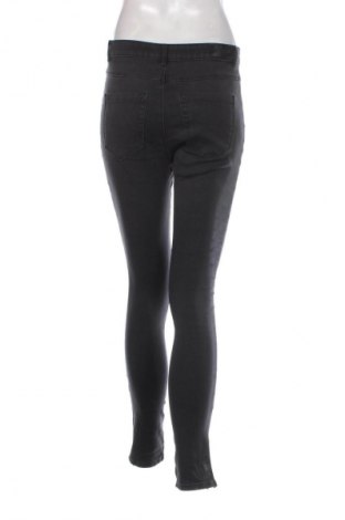 Damenhose ONLY, Größe M, Farbe Grau, Preis 5,99 €