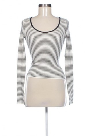 Dámský svetr H&M, Velikost S, Barva Vícebarevné, Cena  249,00 Kč