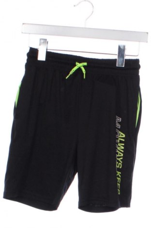 Pantaloni scurți pentru copii Ergee, Mărime 10-11y/ 146-152 cm, Culoare Negru, Preț 37,99 Lei, #133301701