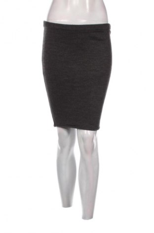 Spódnica Calliope, Rozmiar S, Kolor Szary, Cena 22,99 zł