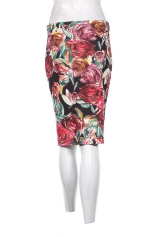 Пола Daphne, Размер S, Цвят Многоцветен, Цена 16,04 €