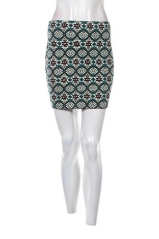 Пола Fb Sister, Размер M, Цвят Многоцветен, Цена 3,06 €