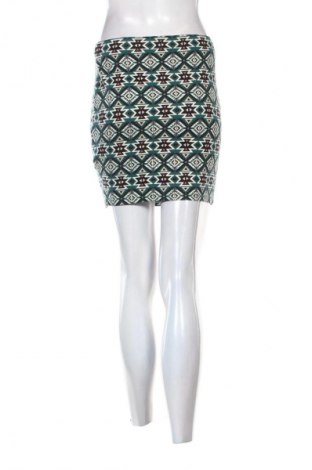 Пола Fb Sister, Размер M, Цвят Многоцветен, Цена 3,06 €