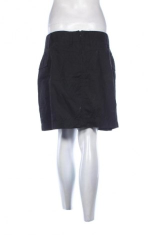 Пола George, Размер M, Цвят Черен, Цена 3,57 €