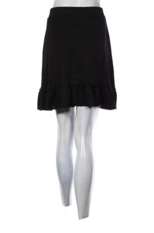 Пола Gina Tricot, Размер S, Цвят Черен, Цена 4,60 €