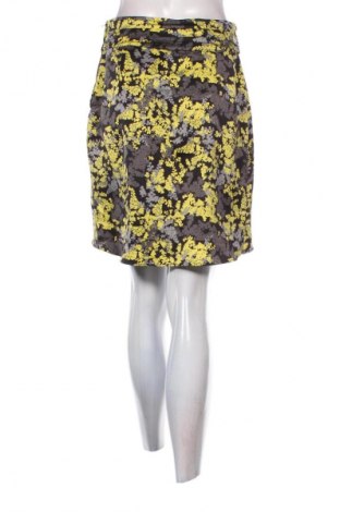 Пола H&M, Размер M, Цвят Многоцветен, Цена 2,04 €