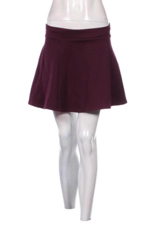 Пола H&M Divided, Размер S, Цвят Лилав, Цена 2,04 €