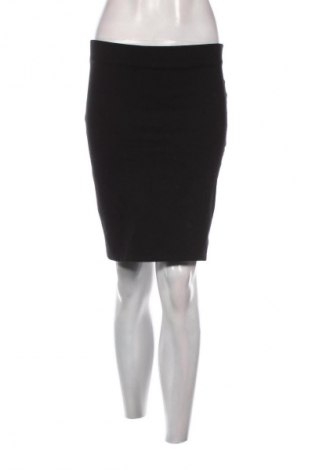 Пола House, Размер S, Цвят Черен, Цена 4,09 €