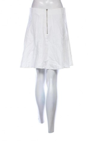 Пола Orsay, Размер M, Цвят Бял, Цена 3,57 €