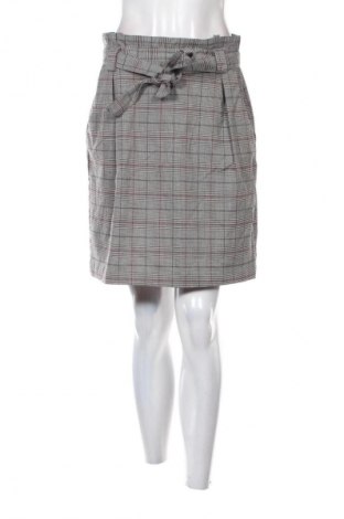 Spódnica Pigalle, Rozmiar M, Kolor Kolorowy, Cena 22,47 zł