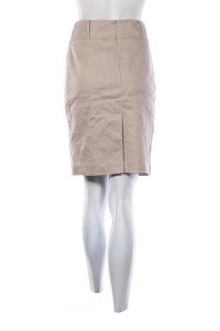 Пола Reserved, Размер S, Цвят Бежов, Цена 3,57 €