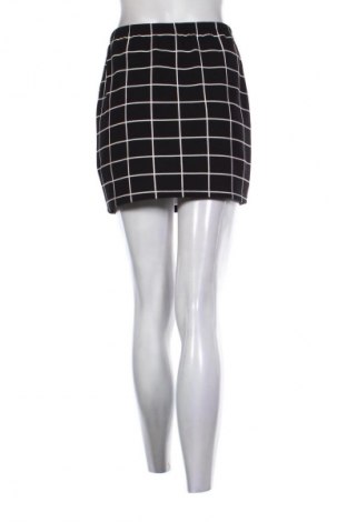 Пола SHEIN, Размер M, Цвят Многоцветен, Цена 3,06 €