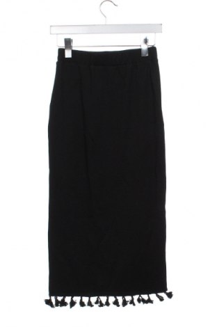 Spódnica SHEIN, Rozmiar XS, Kolor Czarny, Cena 22,47 zł