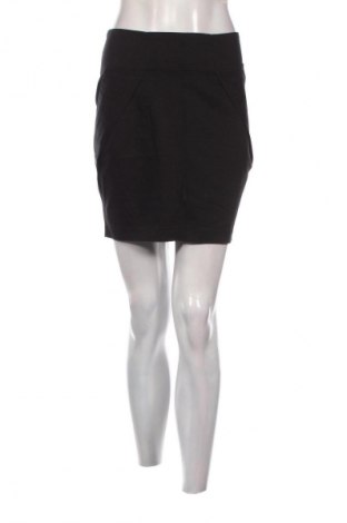 Пола Select, Размер S, Цвят Черен, Цена 2,04 €