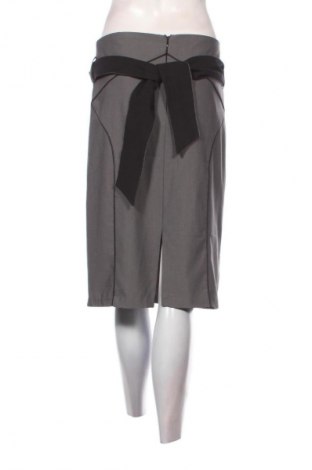 Пола Unbranded, Размер M, Цвят Сив, Цена 4,09 €
