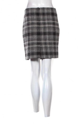 Пола Unbranded, Размер L, Цвят Многоцветен, Цена 3,57 €