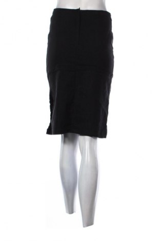 Пола Unbranded, Размер S, Цвят Черен, Цена 4,09 €